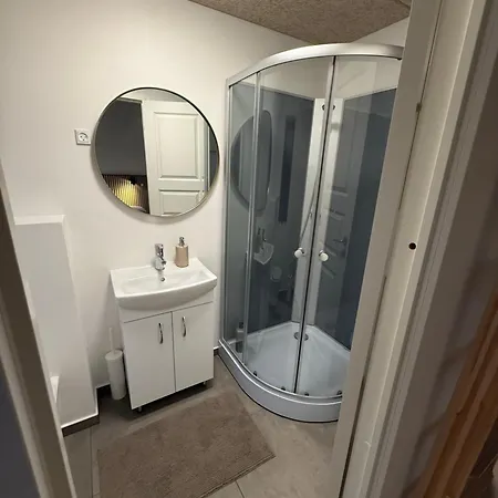 2 Apartment